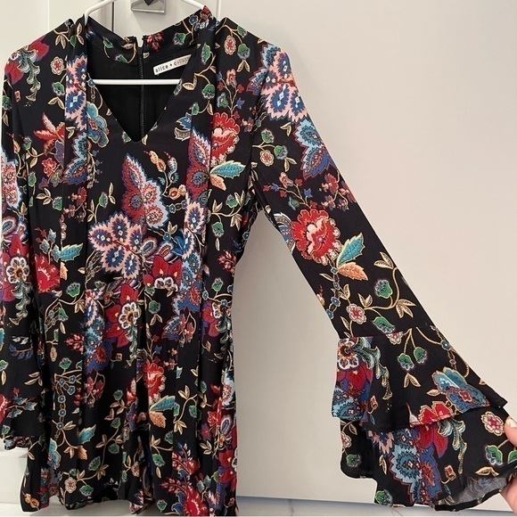 SALE Alice+ Olivia Floral Romper- Size 2 SALE - Picture 4 of 14